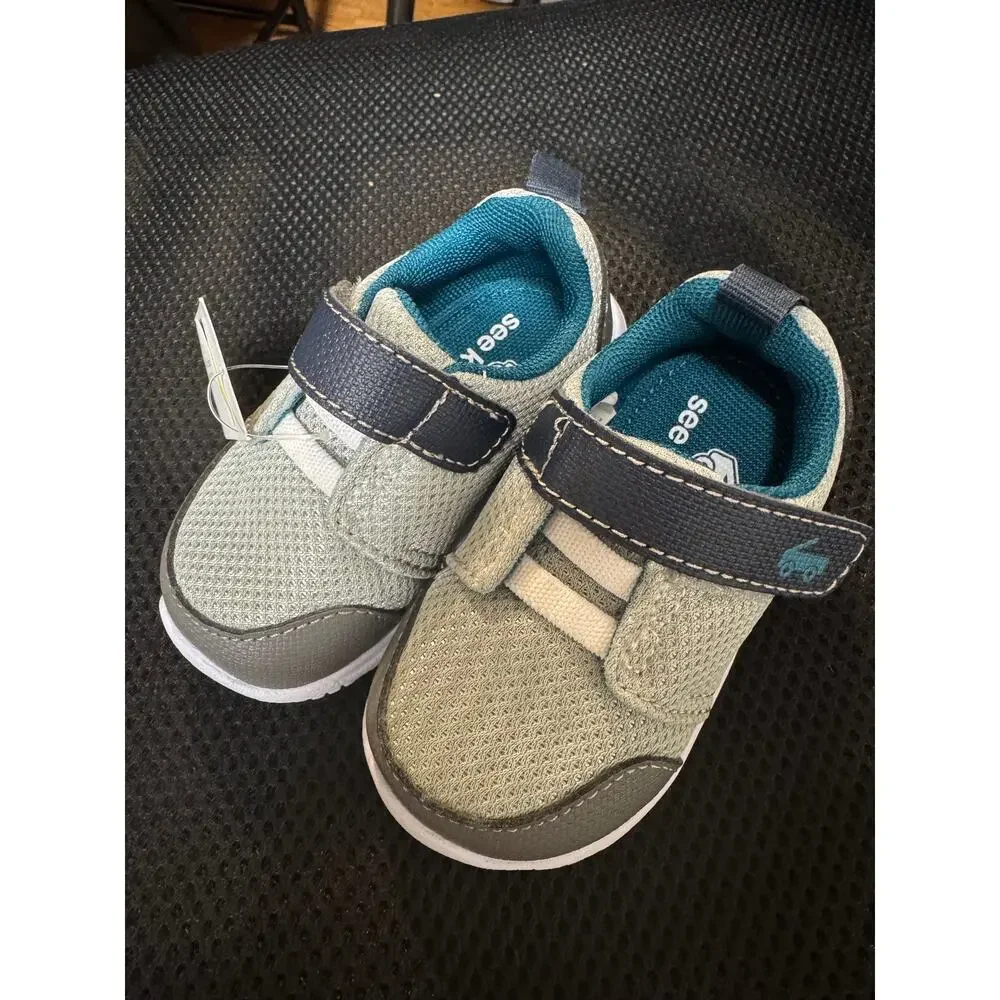 NWT Toddler See Kai Run Gray Blue Basics Stryker Sneakers - Size 4T